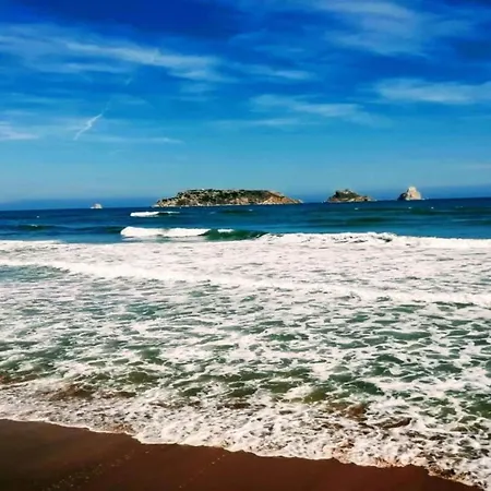 In Costa Brava Near Sandy 公寓 *